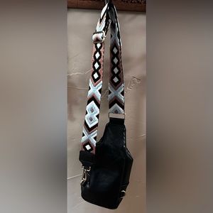 Beautiful cross body purse. Brand new.